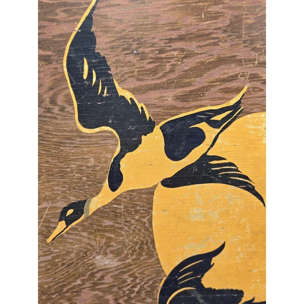 Vintage Round Wooden Wall Art Flying Ducks‎ Sun Decor Rustic Home Accent 21in
